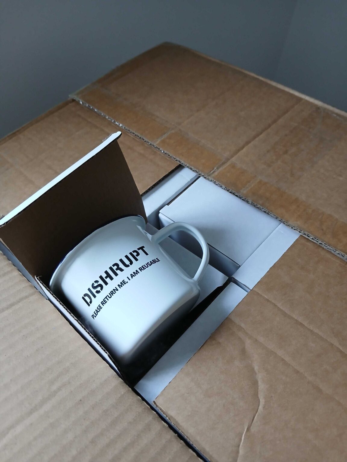 DISHrupt branded serveware